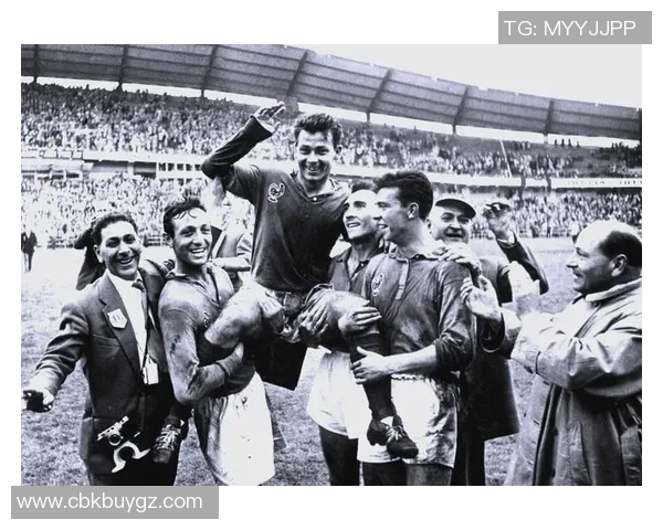 四号退役足球明星的辉煌历程与未来发展展望